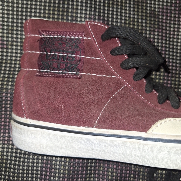Vans Men’s Sk8-Hi Suede High-Top Sneakers in Burgundy - Picture 4 of 16